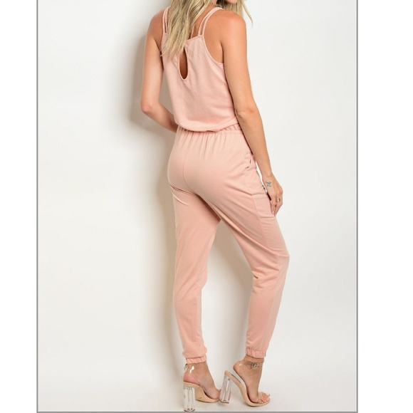 1 large Left! NWT blush jumper with flower detail! - Picture 2 of 3